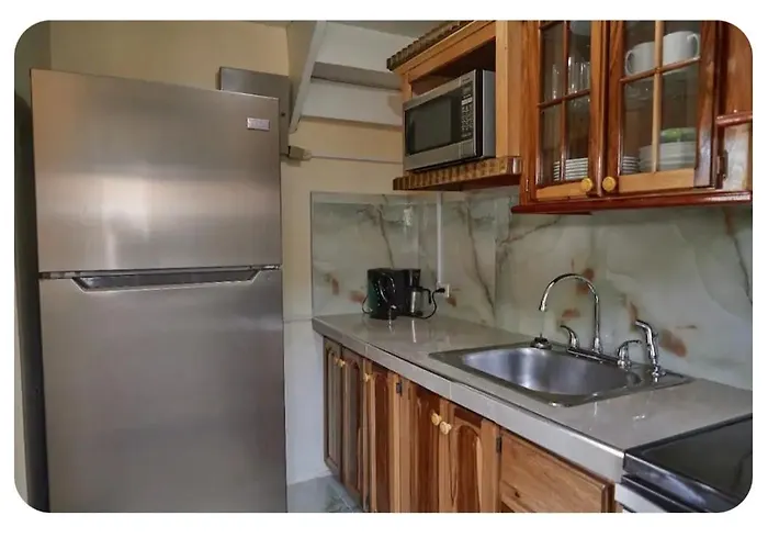 Irie Getaway 3 Bedroom 3 Bathroom * Runaway Bay